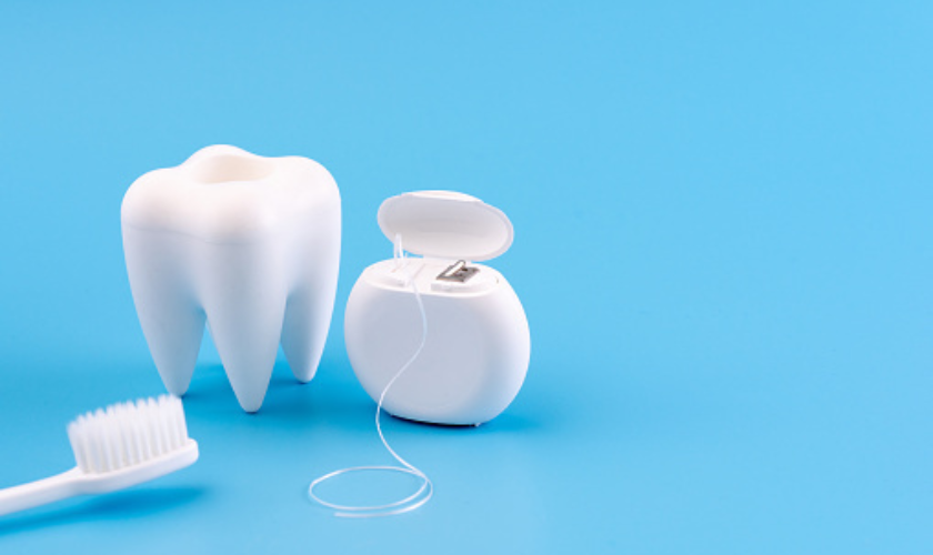 How To Correctly Brush, Floss And Rinse