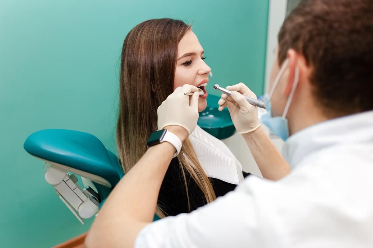 Choosing The Right Dentist Near You